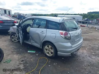2005 Toyota Matrix STD with VIN 2T1KR32E35C502295, listed as a IAAI auction lot 41444653 with 299,999 mi miles. Bid and sale history available at carsss.com. Image 3.