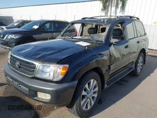 2000 Toyota Land Cruiser z VIN JT3HT05J2Y0101522, wystawiony jako IAAI lot #41965792 z przebiegiem 187 172 mil mil oraz . Historia ofert i sprzedaży dostępna na DreamBid. Obrazek 6.