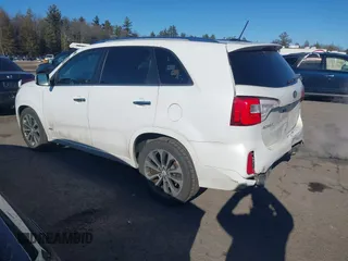 2014 Kia Sorento SX with VIN 5XYKWDA72EG452494, listed as a IAAI auction lot 41690977 with 143,099 mi miles. Bid and sale history available at carsss.com. Image 3.