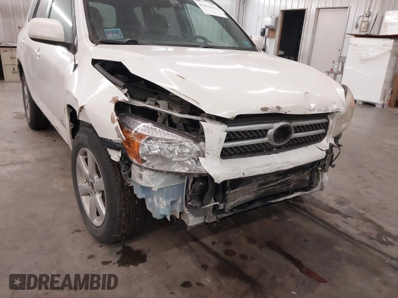 2006 Toyota RAV4 Limited with VIN JTMBK31V165010966, listed as a IAAI auction lot 41461623 with 1 mi miles. Bid and sale history available at carsss.com. Image 6.