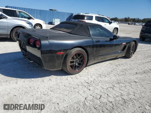 2001 Chevrolet Corvette with VIN 1G1YY32G615104139, listed as a Copart auction lot 77477034 with 0 mi miles and Salvage Title. Bid and sale history available at carsss.com. Image 3.