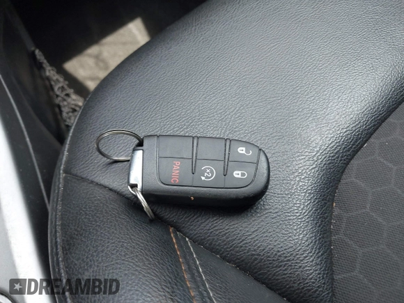 2018 Jeep Compass Latitude with VIN 3C4NJDBB2JT114644, listed as a IAAI auction lot 42499210 with 82,988 mi miles and . Bid and sale history available at DreamBid. Image 11.