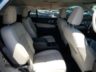 2018 Ford Explorer Platinum z VIN 1FM5K8HT4JGA54385, wystawiony jako Copart lot #57814475 z przebiegiem 105 489 mil mil oraz Szkoda całkowita • Salvage title. Historia ofert i sprzedaży dostępna na DreamBid. Obrazek 11.