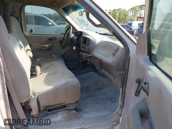 1999 Ford F-250 with VIN 1FTRF27W7XNB99203, listed as a IAAI auction lot 42074482 with 179,126 mi miles and . Bid and sale history available at DreamBid. Image 5.