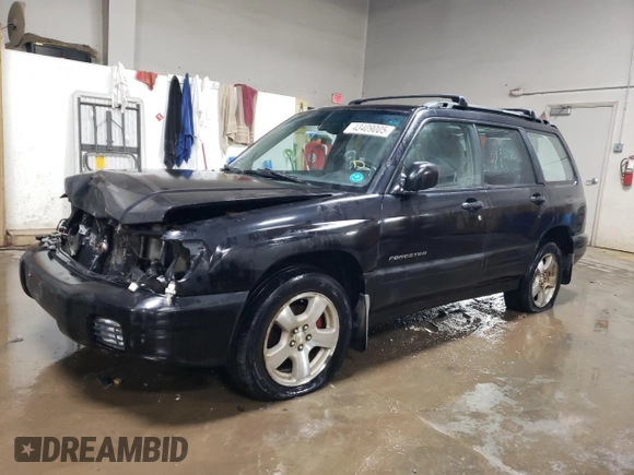 2002 Subaru Forester S w/Premium Pkg with VIN JF1SF656X2H718673, listed as a Copart auction lot 43409005 with 165,375 mi miles and Salvage Title. Bid and sale history available at carsss.com. Image 1.