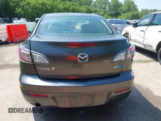 2012 Mazda 3 i Touring z VIN JM1BL1V78C1656263, wystawiony jako IAAI lot #42245893 z przebiegiem 161 723 mil mil oraz . Historia ofert i sprzedaży dostępna na DreamBid. Obrazek 16.