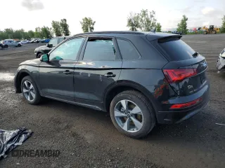 2024 Audi Q5 Komfort with VIN WA1AAAFY1R2073636, listed as a Copart auction lot 62625984 with 0 mi miles and Salvage Title. Bid and sale history available at carsss.com. Image 2.