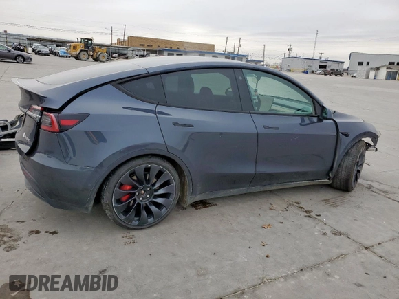 2022 Tesla Model Y Performance with VIN 7SAYGDEF4NF380863, listed as a Copart auction lot 45704715 with 42,600 mi miles and Salvage title. Bid and sale history available at DreamBid. Image 3.