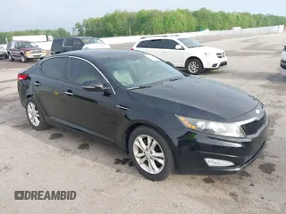 2013 Kia Optima EX z VIN 5XXGN4A72DG244952, wystawiony jako IAAI lot #42152017 z przebiegiem 158 117 mil mil oraz . Historia ofert i sprzedaży dostępna na DreamBid. Obrazek 1.