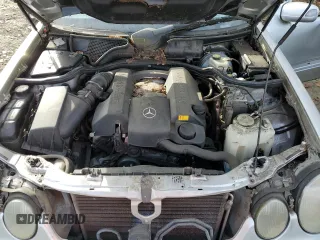 2000 Mercedes-Benz E-Class AWD with VIN WDBJF82J7YX030072, listed as a Copart auction lot 75737594 with 0 mi miles and Clean Title. Bid and sale history available at carsss.com. Image 11.