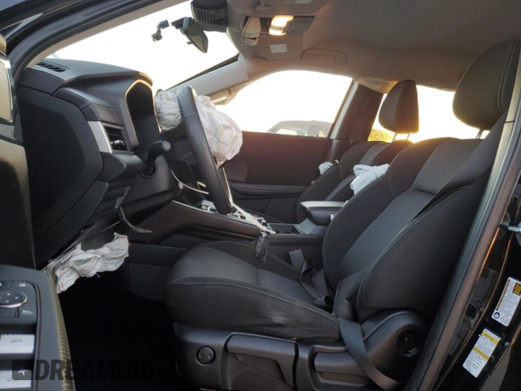 2023 Mitsubishi Outlander ES z VIN JA4J3TA80PZ028740, wystawiony jako Copart lot #42343545 z przebiegiem 26 206 mil mil oraz Szkoda całkowita • Salvage title. Historia ofert i sprzedaży dostępna na DreamBid. Obrazek 7.