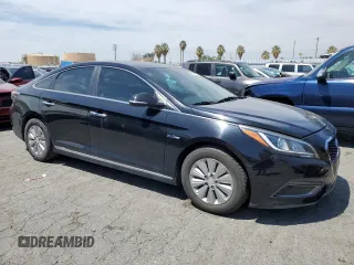 2017 Hyundai Sonata Hybrid SE with VIN KMHE24L19HA051476, listed as a Copart auction lot 47921523 with 110,826 mi miles. Bid and sale history available at carsss.com. Image 4.