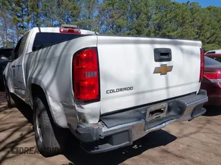 2019 Chevrolet Colorado 2WD Work Truck with VIN 1GCHSBEA1K1355430, listed as a IAAI auction lot 42052036 with 71,062 mi miles. Bid and sale history available at carsss.com. Image 6.