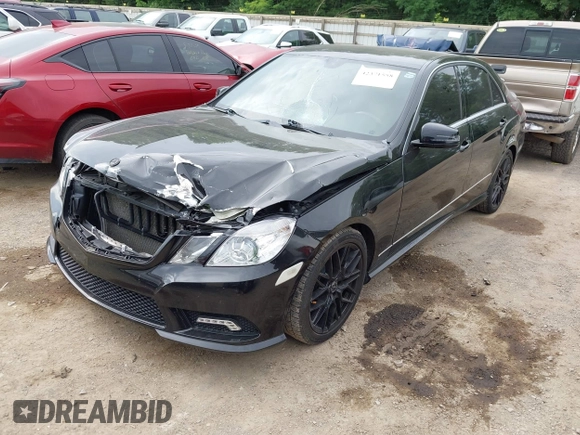 2011 Mercedes-Benz E 350 Luxury с VIN WDDHF8HB6BA373522, выставлен на аукционе IAAI как лот 42371558 с пробегом 140 768 миль миль и . История ставок и продаж доступна на DreamBid. Изображение 2.