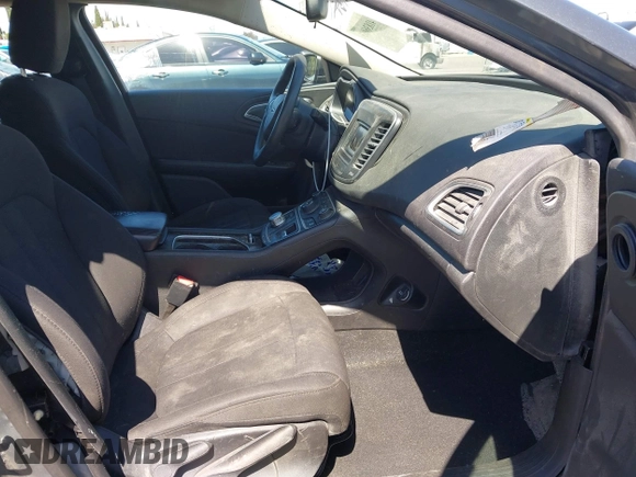 2016 Chrysler 200 Limited with VIN 1C3CCCAB9GN171174, listed as a IAAI auction lot 41836063 with 104,838 mi miles. Bid and sale history available at carsss.com. Image 5.
