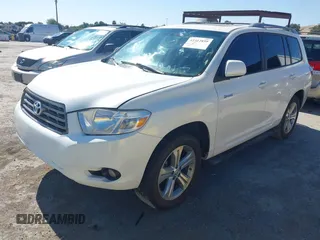2008 Toyota Highlander Sport z VIN JTEDS43A082028979, wystawiony jako IAAI lot #42312859 z przebiegiem Nie podano mil oraz . Historia ofert i sprzedaży dostępna na DreamBid. Obrazek 2.