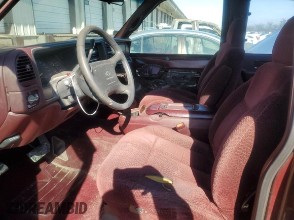1997 Chevrolet Silverado 1500 with VIN 2GCEK19R3V1277602, listed as a Copart auction lot 45843165 with 417,524 mi miles and Salvage Title. Bid and sale history available at DreamBid. Image 7.