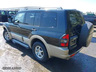 2002 Mitsubishi Montero XLS with VIN JA4MW31R52J070132, listed as a IAAI auction lot 41782522 with 92,575 mi miles. Bid and sale history available at carsss.com. Image 3.