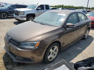 2013 Volkswagen Jetta TDI w/Premium/Nav с VIN 3VWLL7AJXDM277792, выставлен на аукционе Copart как лот 59412675 с пробегом 192 264 миль миль и Чистый • Clean title. История ставок и продаж доступна на DreamBid. Изображение 1.