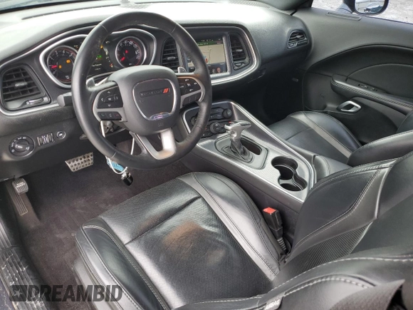 2016 Dodge Challenger R/T Plus с VIN 2C3CDZBTXGH256122, выставлен на аукционе Copart как лот 53242005 с пробегом 73 355 миль миль и Списание • Salvage title. История ставок и продаж доступна на DreamBid. Изображение 8.