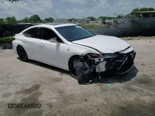 2022 Lexus ES 300h F Sport with VIN 58AGA1C15NU024210, listed as a Copart auction lot 60349895 with 134,663 mi miles and Salvage title. Bid and sale history available at DreamBid. Image 13.