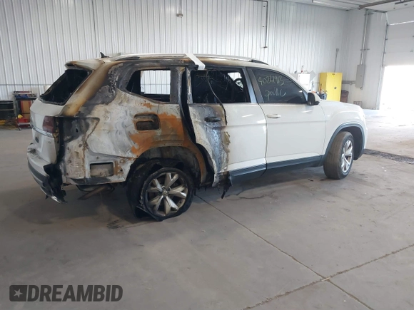 2018 Volkswagen Atlas SE z VIN 1V2CP2CA2JC593139, wystawiony jako IAAI lot #40736888 z przebiegiem Nie podano mil oraz . Historia ofert i sprzedaży dostępna na DreamBid. Obrazek 4.