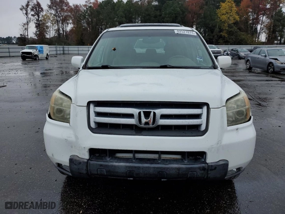 2007 Honda Pilot EX-L with VIN 5FNYF28777B002466, listed as a Copart auction lot 82527874 with 140,176 mi miles and Salvage Title. Bid and sale history available at carsss.com. Image 5.