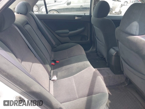 2004 Honda Accord LX z VIN 1HGCM66334A013834, wystawiony jako IAAI lot #42055734 z przebiegiem 225 491 mil mil oraz . Historia ofert i sprzedaży dostępna na DreamBid. Obrazek 8.