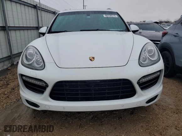 2014 Porsche Cayenne Turbo z VIN WP1AC2A24ELA87297, wystawiony jako Copart lot #80336514 z przebiegiem 86 752 mil mil oraz Szkoda całkowita • Salvage title. Historia ofert i sprzedaży dostępna na DreamBid. Obrazek 5.