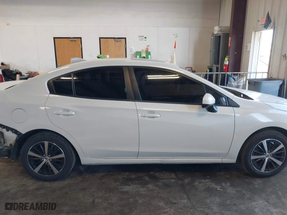 2020 Subaru Impreza Premium with VIN 4S3GKAD66L3608167, listed as a IAAI auction lot 42062630 with 92,057 mi miles. Bid and sale history available at carsss.com. Image 14.