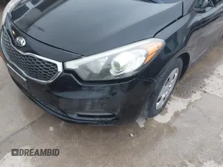2015 Kia Forte LX with VIN KNAFK4A6XF5429220, listed as a IAAI auction lot 42001696 with 89,548 mi miles. Bid and sale history available at carsss.com. Image 6.