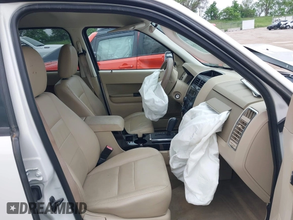 2009 Ford Escape Limited with VIN 1FMCU94G49KB62188, listed as a IAAI auction lot 42316003 with Not provided miles and . Bid and sale history available at DreamBid. Image 5.