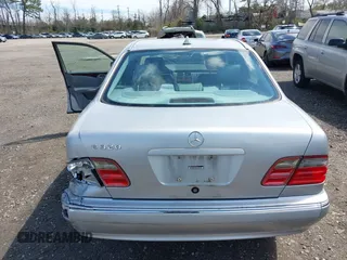 2000 Mercedes-Benz E 320 with VIN WDBJF65J9YB129649, listed as a IAAI auction lot 42020958 with 192,622 mi miles and . Bid and sale history available at DreamBid. Image 16.