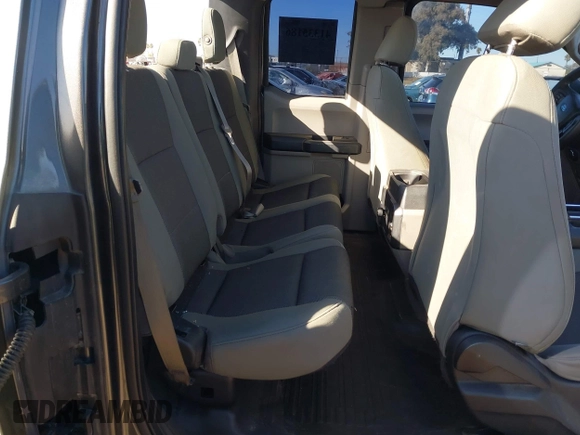 2015 Ford F-150 XL with VIN 1FTEX1CP3FKD43267, listed as a IAAI auction lot 41335186 with 137,766 mi miles. Bid and sale history available at carsss.com. Image 8.