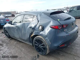 2019 Mazda Mazda3 Hatchback w/Premium Pkg with VIN JM1BPBNM0K1129087, listed as a IAAI auction lot 41684667 with 123,000 mi miles. Bid and sale history available at carsss.com. Image 14.