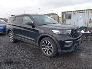 2021 Ford Explorer ST z VIN 1FM5K8GC5MGA17190, wystawiony jako IAAI lot #41935751 z przebiegiem 72 143 mil mil oraz . Historia ofert i sprzedaży dostępna na DreamBid. Obrazek 1.