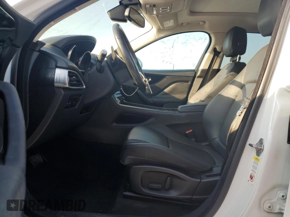 2018 Jaguar F-Pace 25t Premium with VIN SADCJ2FX4JA322196, listed as a Copart auction lot 55991655 with 78,694 mi miles and Salvage title. Bid and sale history available at DreamBid. Image 7.