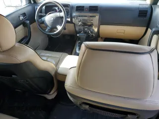 2006 Hummer H3 with VIN 5GTDN136068152713, listed as a Copart auction lot 84171194 with 232,553 mi miles and Clean Title. Bid and sale history available at DreamBid. Image 8.
