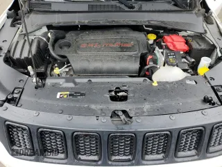 2019 Jeep Compass Latitude with VIN 3C4NJDBB6KT761212, listed as a Copart auction lot 58401705 with Not provided miles and Salvage title. Bid and sale history available at DreamBid. Image 11.