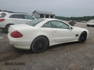 2005 Mercedes-Benz SL 500 z VIN WDBSK75F15F101351, wystawiony jako Copart lot #60222595 z przebiegiem 92 781 mil mil oraz Czysty tytuł • Clean title. Historia ofert i sprzedaży dostępna na DreamBid. Obrazek 3.