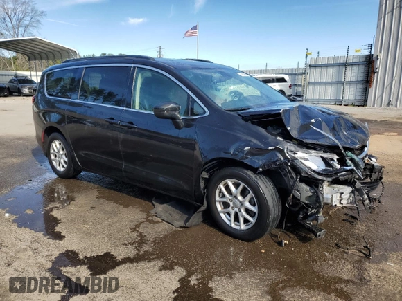 2020 Chrysler Voyager LXi z VIN 2C4RC1DG1LR266018, wystawiony jako Copart lot #47455945 z przebiegiem Nie podano mil oraz Szkoda całkowita • Salvage title. Historia ofert i sprzedaży dostępna na DreamBid. Obrazek 4.
