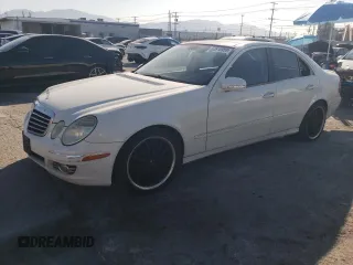 2007 Mercedes-Benz E 350 z VIN WDBUF56X87A988634, wystawiony jako Copart lot #52616955 z przebiegiem 212 938 mil mil oraz Szkoda całkowita • Salvage title. Historia ofert i sprzedaży dostępna na DreamBid. Obrazek 1.