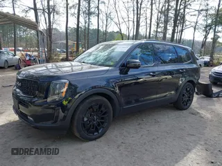 2022 Kia Telluride SX z VIN 5XYP5DHC7NG296481, wystawiony jako IAAI lot #41759359 z przebiegiem 46 857 mil mil oraz . Historia ofert i sprzedaży dostępna na DreamBid. Obrazek 20.