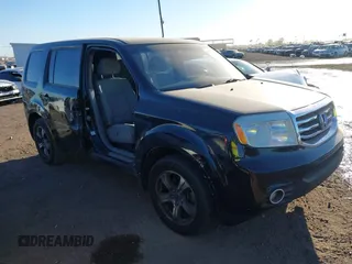 2015 Honda Pilot SE z VIN 5FNYF3H31FB005302, wystawiony jako IAAI lot #41687299 z przebiegiem 147 252 mil mil oraz . Historia ofert i sprzedaży dostępna na DreamBid. Obrazek 1.