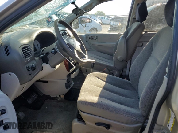 2007 Chrysler Town & Country LWB LX with VIN 2A4GP44R77R262070, listed as a Copart auction lot 69857534 with 211,781 mi miles and Salvage Title. Bid and sale history available at carsss.com. Image 7.
