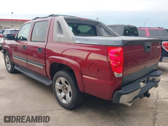 2005 Chevrolet Avalanche LT with VIN 3GNEC12Z25G295823, listed as a IAAI auction lot 42470920 with 191,360 mi miles and . Bid and sale history available at DreamBid. Image 3.