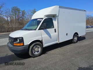 2014 Chevrolet Express Commercial with VIN 1GB0G2CG6E1210804, listed as a Copart auction lot 46897215 with 216,635 mi miles and Clean Title. Bid and sale history available at carsss.com. Image 1.