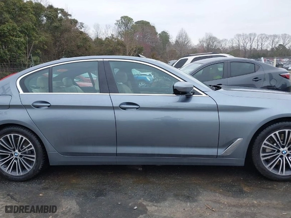 2019 BMW 5 Series 530i with VIN WBAJA5C52KWW05656, listed as a IAAI auction lot 41741419 with 67,499 mi miles. Bid and sale history available at carsss.com. Image 13.