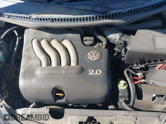 2005 Volkswagen Beetle GLS with VIN 3VWCM31Y65M356204, listed as a IAAI auction lot 42458405 with 32,914 mi miles and . Bid and sale history available at DreamBid. Image 10.
