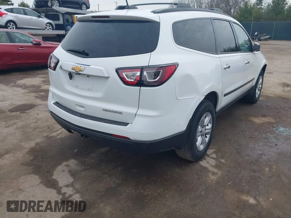 2016 Chevrolet Traverse LS with VIN 1GNKRFKD2GJ322409, listed as a IAAI auction lot 41801460 with 227,212 mi miles. Bid and sale history available at carsss.com. Image 4.